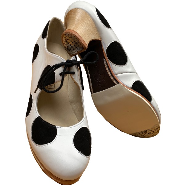 Flamencoschuh LUNARES Blanco
