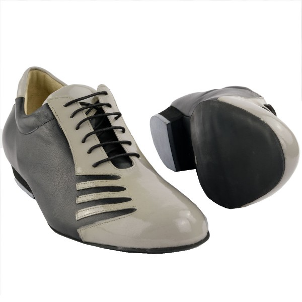 151 BENITO GRAU-SCHWARZ