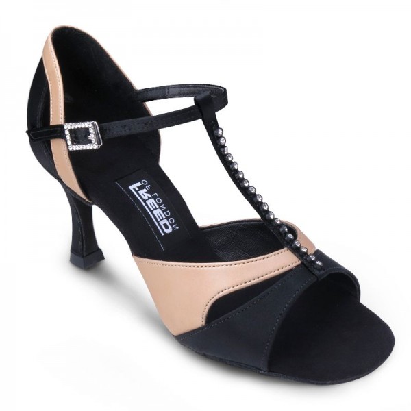 Latin shoe CARMEN